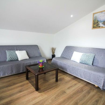 Sebi Apartment 300 M From Beach Rovinj Exterior photo
